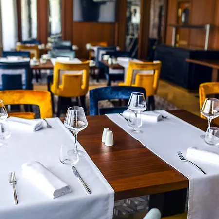 Centar No.1 מלון בלגרד