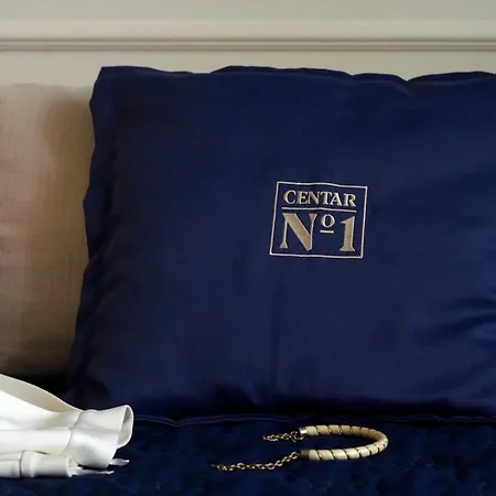 Centar No.1 מלון