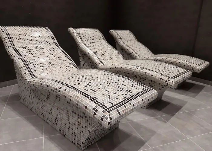 Centar No.1 Hotel 4*